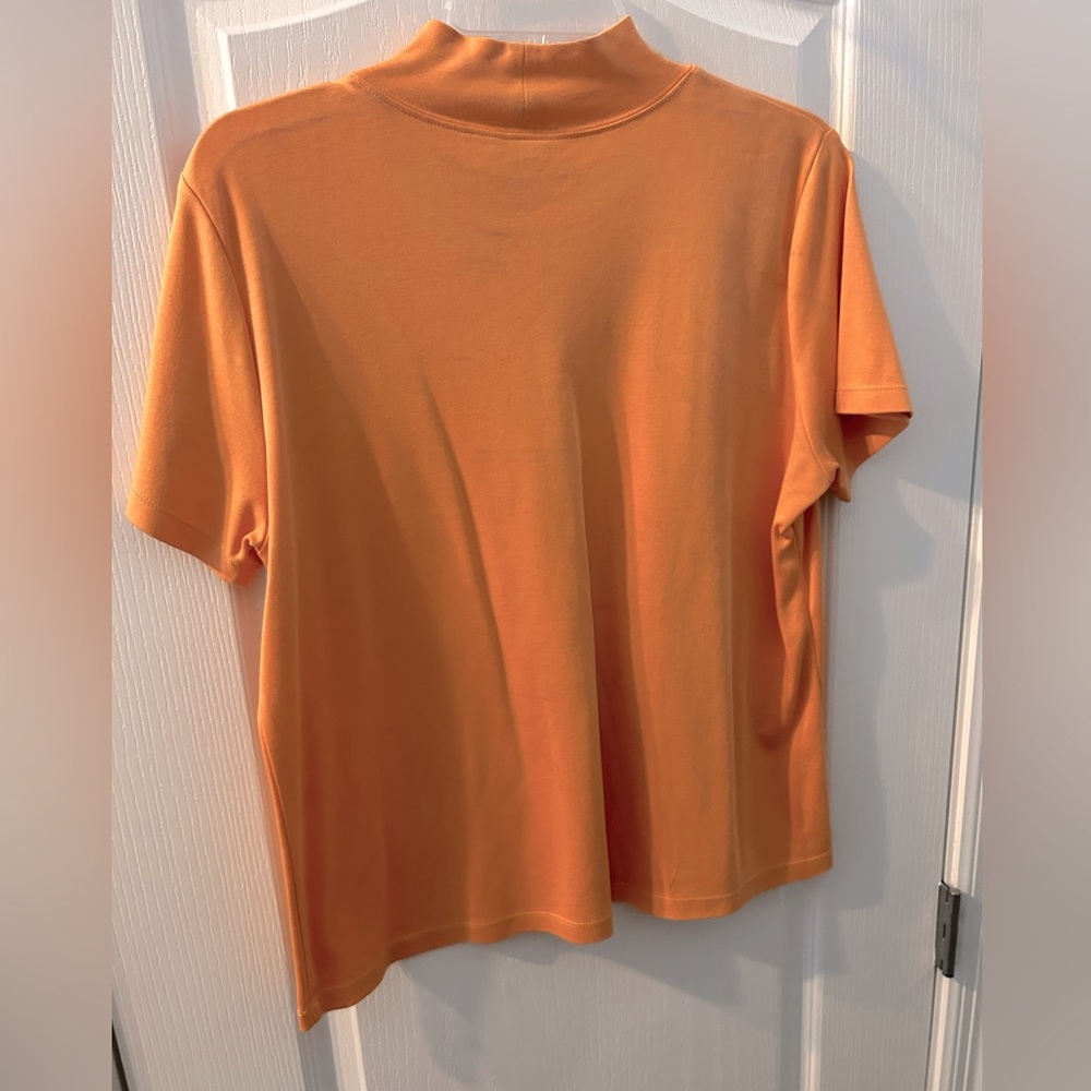 L.L Bean tee - Picture 2 of 2